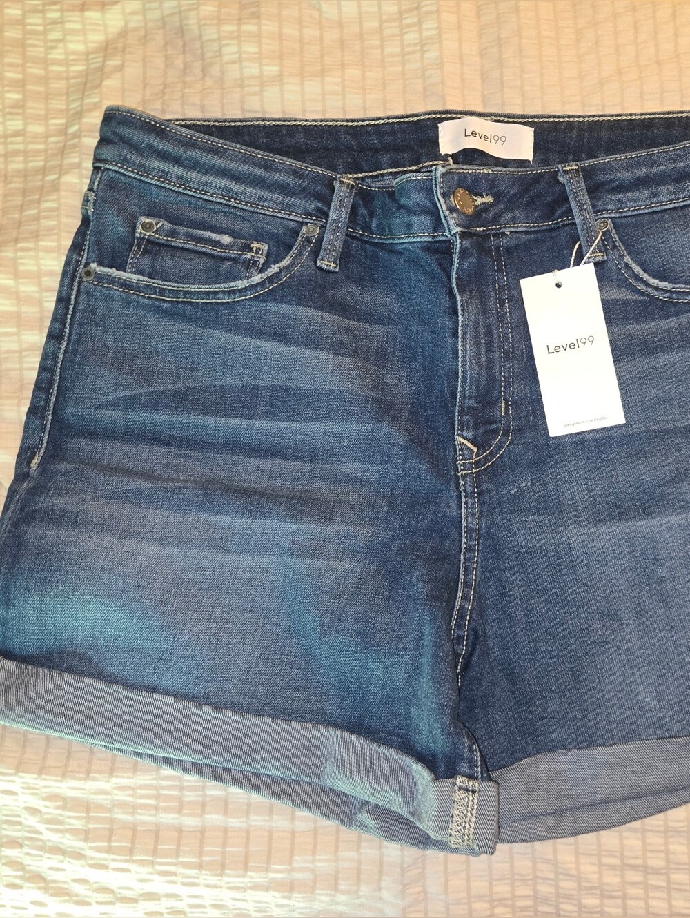 NWT Level 99 Women's Dark Blue Rolled Hem Denim Shorts Sz 33